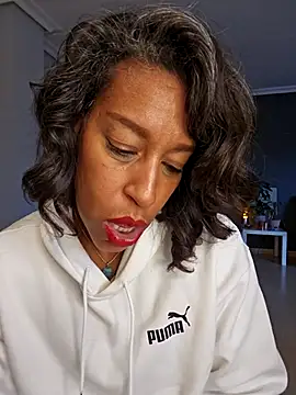 Goldenlace online show from 12-04-25, 11:30