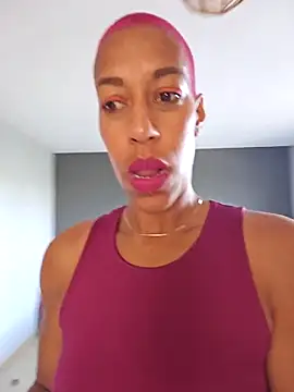 Goldenlace online show from 04-21-26, 10:10