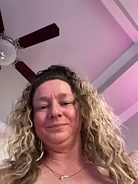 Vivian MayXxX online show from 02-02-25, 10:49