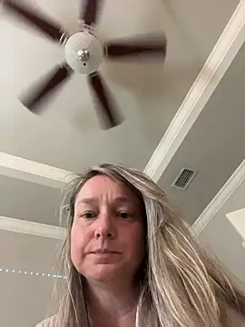 Vivian MayXxX online show from 03-31-26, 05:57