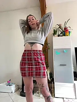 Snapshot of Daisy_Michto_Officiel chatting on 03-14-25, 02:19 Daisy Michto Officiel online show from 03-14-25, 02:19