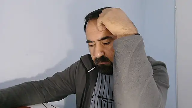 ZYXEL353 online show from 10-18-25, 12:24