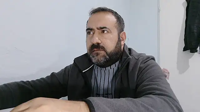 Snapshot of ZYXEL353 chatting on 01-08-26, 07:38 ZYXEL353 online show from 01-08-26, 07:38