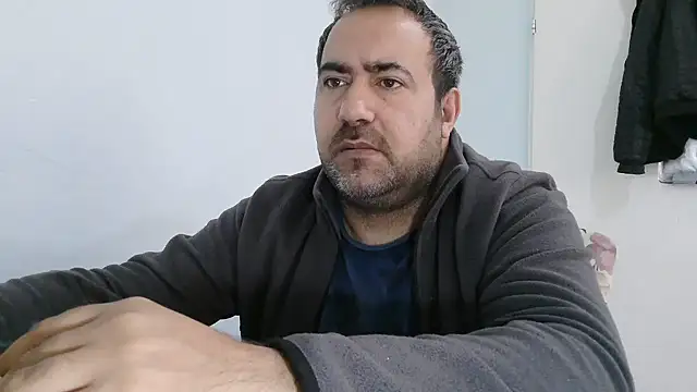 Snapshot of ZYXEL353 chatting on 02-09-26, 09:35 ZYXEL353 online show from 02-09-26, 09:35