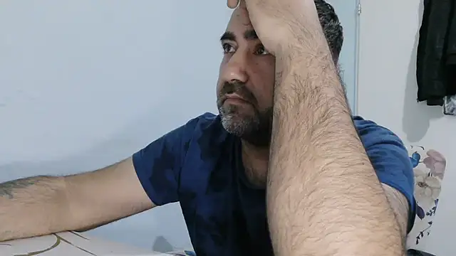 Snapshot of ZYXEL353 chatting on 02-13-26, 11:23 ZYXEL353 online show from 02-13-26, 11:23