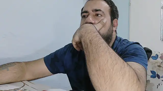 Snapshot of ZYXEL353 chatting on 02-15-26, 07:21 ZYXEL353 online show from 02-15-26, 07:21