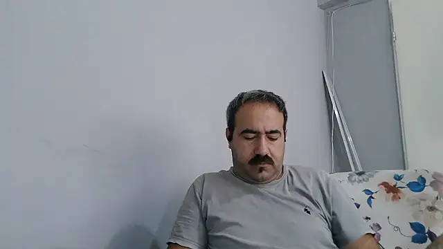 Snapshot of ZYXEL353 chatting on 07-29-26, 10:13 ZYXEL353 online show from 07-29-26, 10:13
