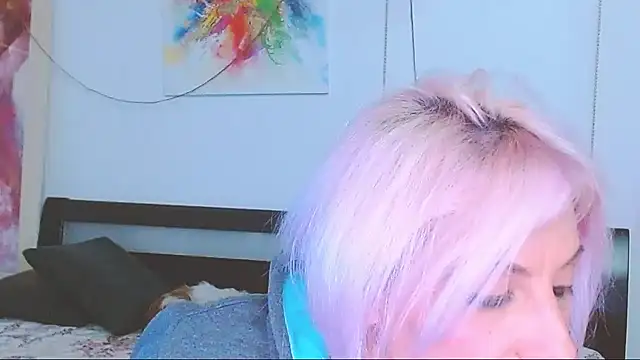 HoneyLara online show from 02-24-25, 08:58