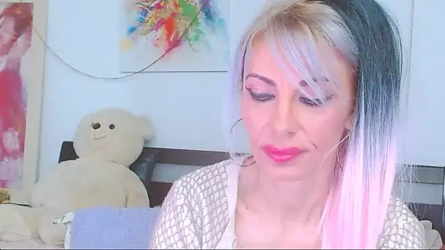 HoneyLara online show from 03-15-26, 08:37