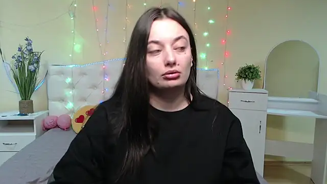 MilanaPrice online show from 01-22-25, 06:31