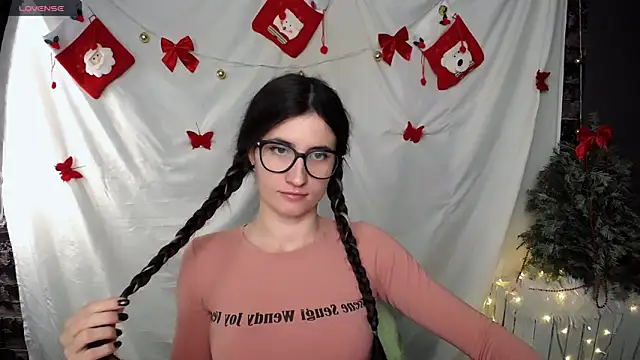 MaryEm976 online show from 12-30-24, 10:10