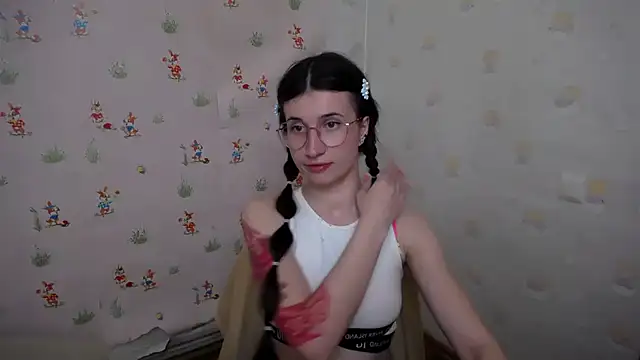 MaryEm976 online show from 04-28-26, 05:45