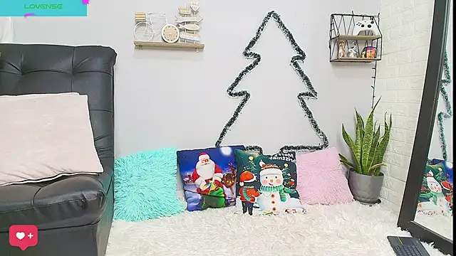 kateadams1 online show from 12-23-24, 12:14