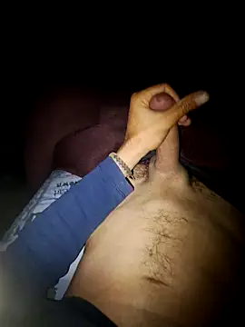 Snapshot of Kurtsikici6565 chatting on 09-22-25, 09:28 Kurtsikici6565 online show from 09-22-25, 09:28