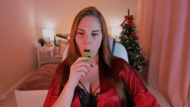 Snapshot of Ellis_Foxy chatting on 12-20-24, 03:47 Ellis Foxy online show from 12-20-24, 03:47