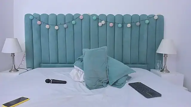 marianaaguii online show from 01-22-25, 12:27