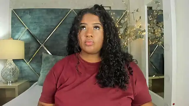 DannaFalco25 online show from 12-13-24, 03:32