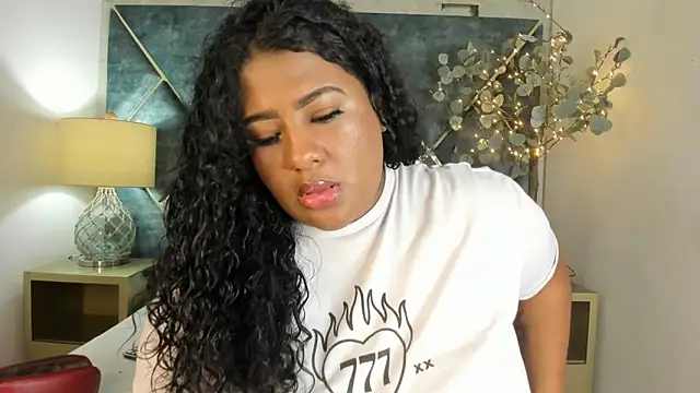 DannaFalco25 online show from 12-14-24, 03:58