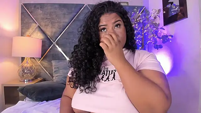 DannaFalco25 online show from 01-04-25, 06:09