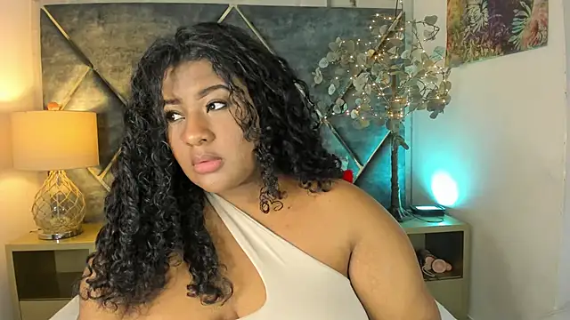 DannaFalco25 online show from 02-11-25, 06:44