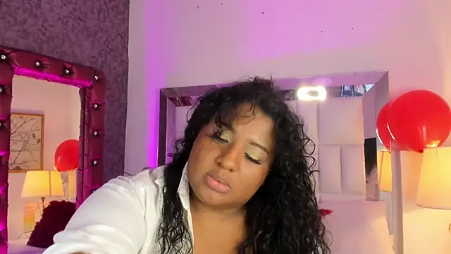 DannaFalco25 online show from 02-19-25, 07:38