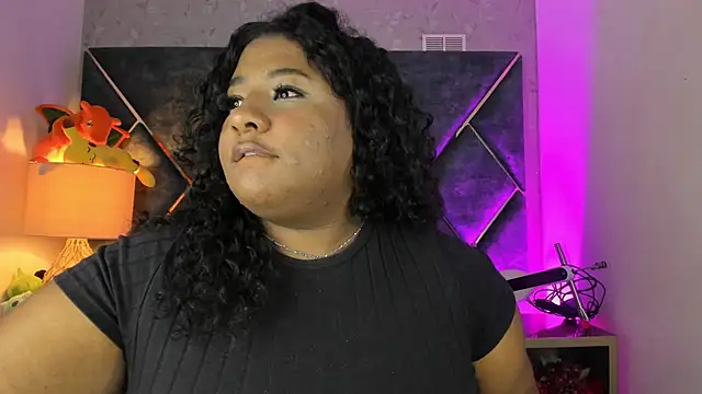 DannaFalco25 online show from 09-15-25, 08:42