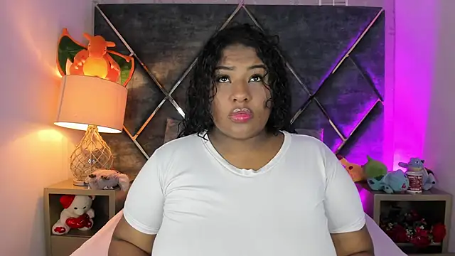 DannaFalco25 online show from 10-15-25, 08:42