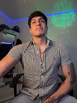 strongboy  online show from 12-21-25, 09:11