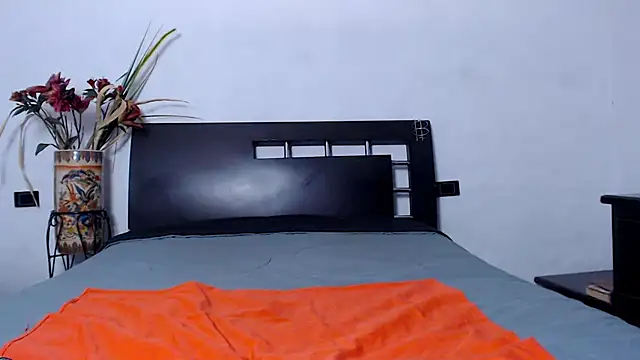 AikoTailor online show from 03-20-26, 02:22