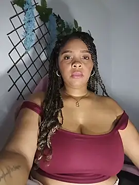 collegechica online show from 02-13-26, 04:19