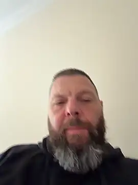 PersonalTrainerJ online show from 04-28-26, 09:36