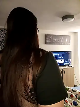 Snapshot of AriaRussell chatting on 03-02-26, 03:20 AriaRussell online show from 03-02-26, 03:20