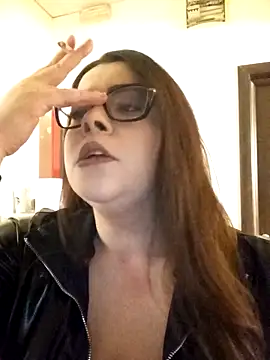 Snapshot of AriaRussell chatting on 03-11-26, 07:20 AriaRussell online show from 03-11-26, 07:20