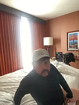 Snapshot of LumberJockMan chatting on 02-16-25, 03:27 LumberJockMan online show from 02-16-25, 03:27