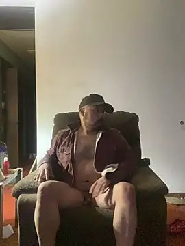 Snapshot of LumberJockMan chatting on 03-20-25, 08:20 LumberJockMan online show from 03-20-25, 08:20