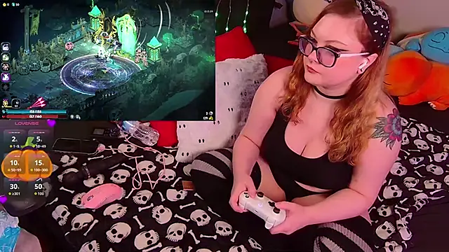 evamila online show from 10-21-25, 11:44