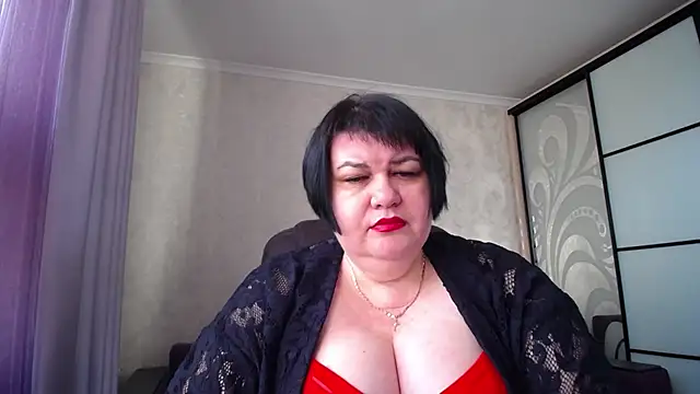 Snapshot of JuicyLady_Di chatting on 11-03-25, 05:52 JuicyLady Di online show from 11-03-25, 05:52