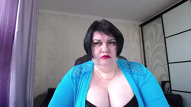 Snapshot of JuicyLady_Di chatting on 11-05-25, 06:24 JuicyLady Di online show from 11-05-25, 06:24