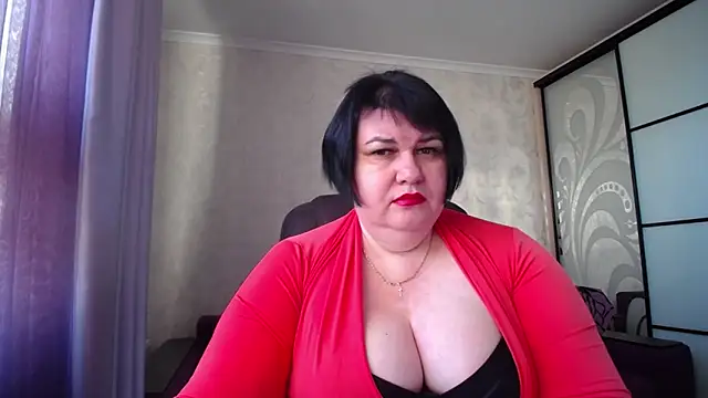 Snapshot of JuicyLady_Di chatting on 11-16-25, 05:57 JuicyLady Di online show from 11-16-25, 05:57