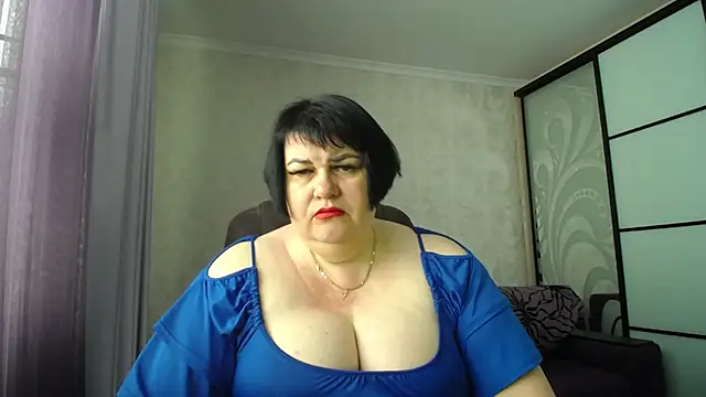 JuicyLady Di online show from 06-06-26, 06:07