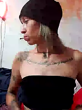 Snapshot of fablob23 chatting on 04-22-26, 02:47 fablob23 online show from 04-22-26, 02:47