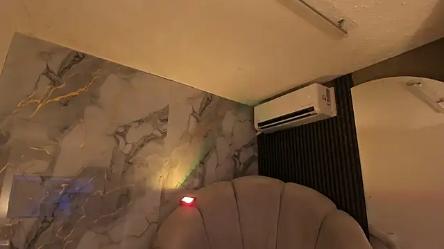 Katemoss70 online show from 04-11-26, 12:20