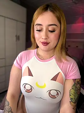 Sam Thompsoon  online show from 10-15-25, 02:11