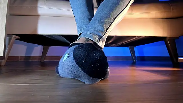 ArchieCollins online show from 03-11-25, 07:47