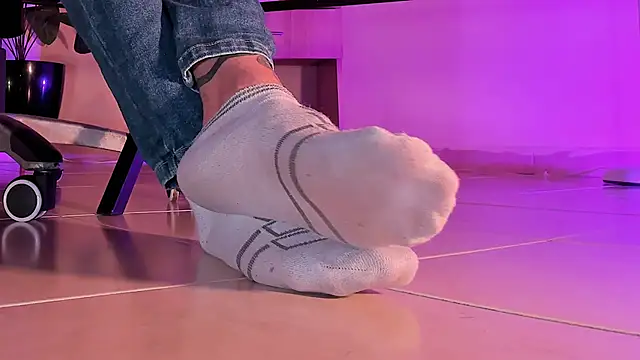 ArchieCollins online show from 09-20-25, 05:41