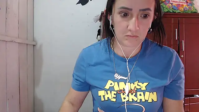 Snapshot of DeepAnal07 chatting on 10-23-25, 07:56 DeepAnal07 online show from 10-23-25, 07:56