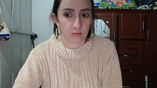 Snapshot of DeepAnal07 chatting on 12-05-25, 03:04 DeepAnal07 online show from 12-05-25, 03:04