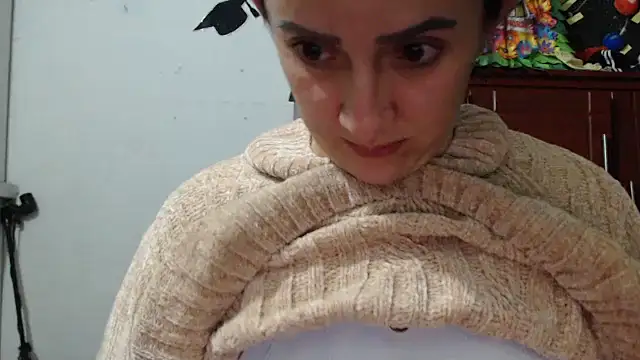 Snapshot of DeepAnal07 chatting on 12-14-25, 03:45 DeepAnal07 online show from 12-14-25, 03:45