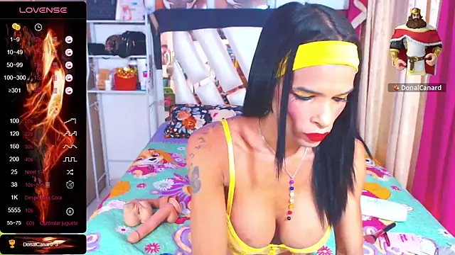 Snapshot of Hotgiirl_1 chatting on 05-26-26, 04:36 Hotgiirl 1 online show from 05-26-26, 04:36