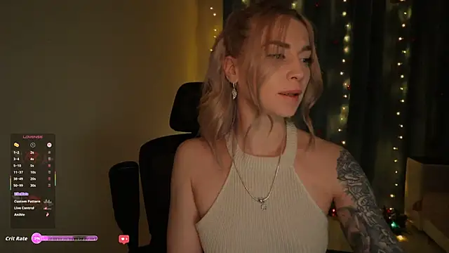 Snapshot of AskAlexa chatting on 01-08-26, 02:25 AskAlexa online show from 01-08-26, 02:25